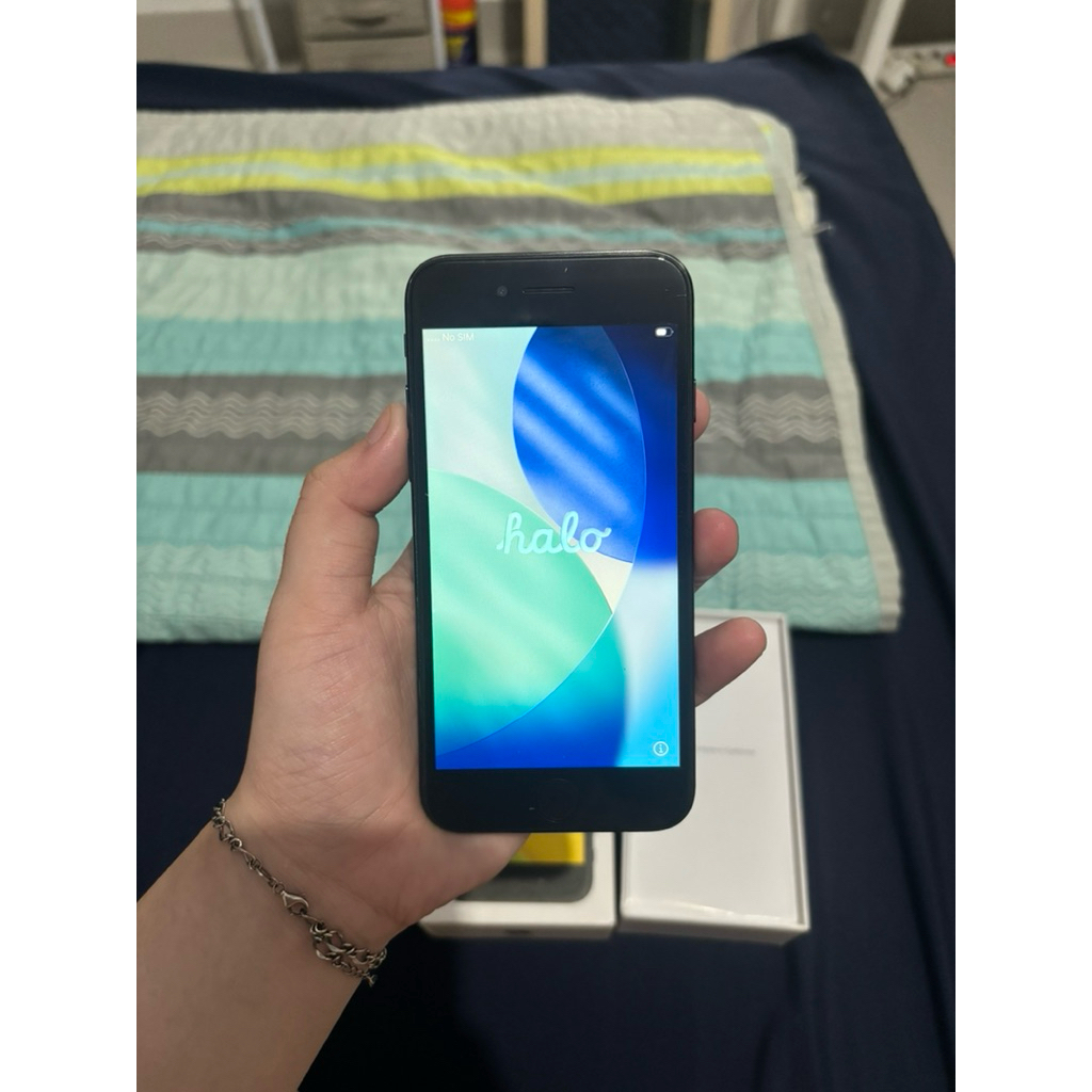 iPhone SE 2020 (gen 2) 128gb (second)