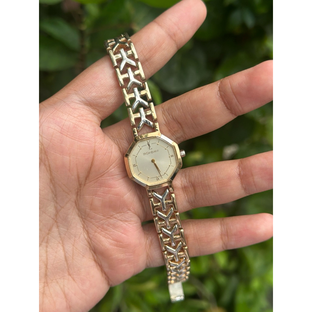 jam tangan YSL cantik
