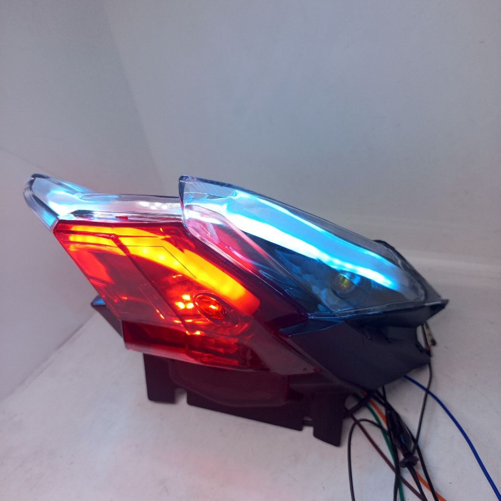 CUSTOM LAMPU STOP VARIO 110 TECHNO PLUS ALIS RUNING
