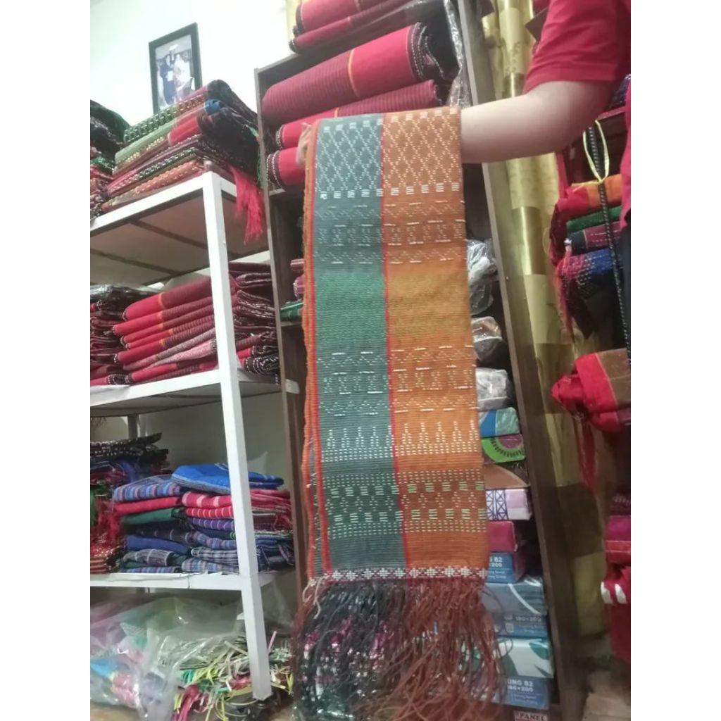 Ulos Hande Hande Tarutung/ Ulos Batak / Kain Batak.