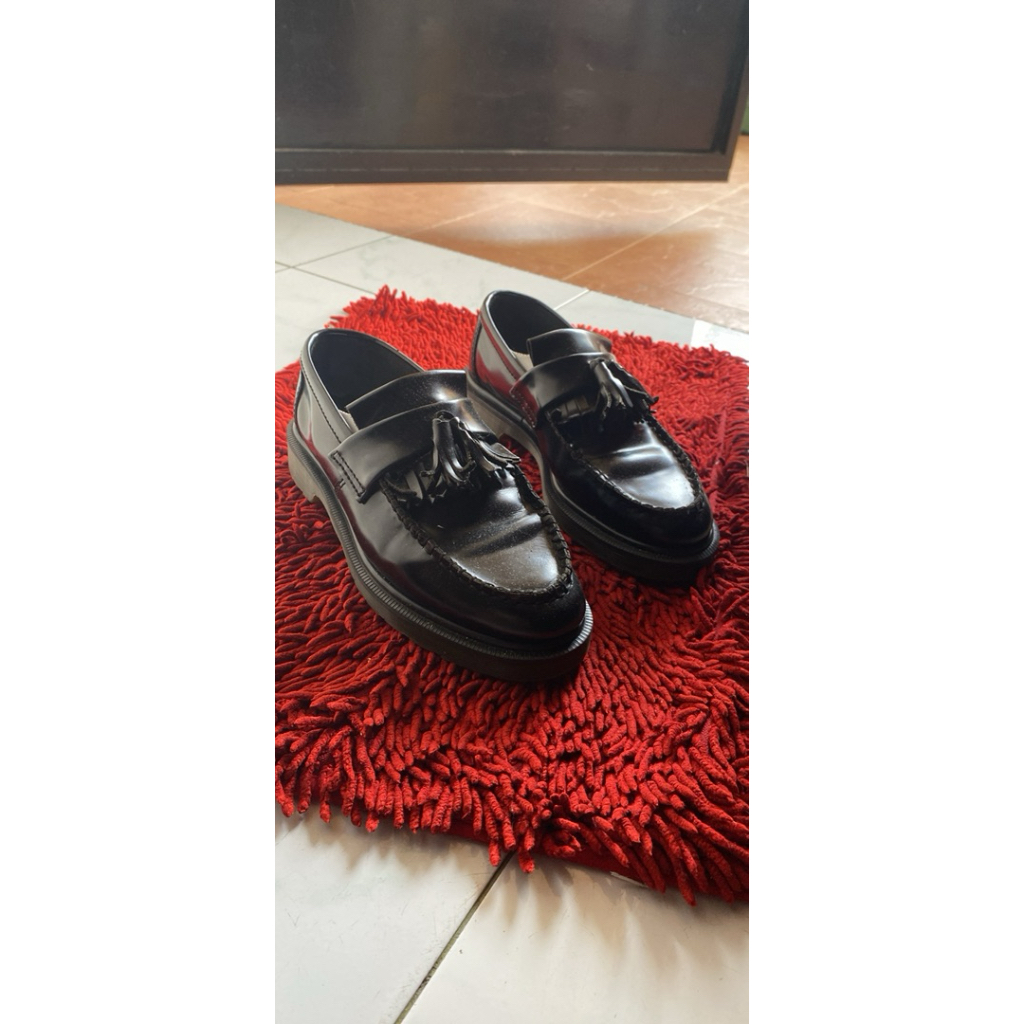 Dr Martens Adrian Tassel