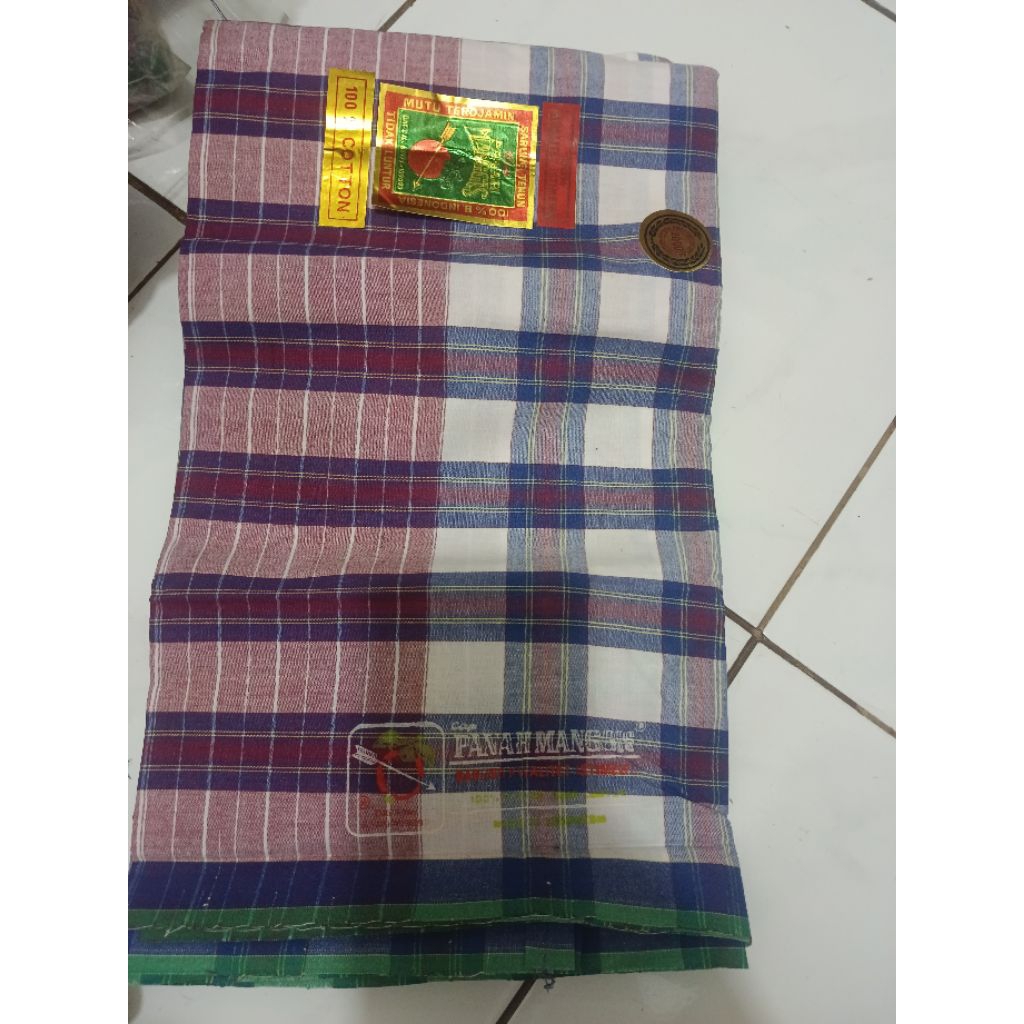 sarung jadoel pulikat. merk panah manggis