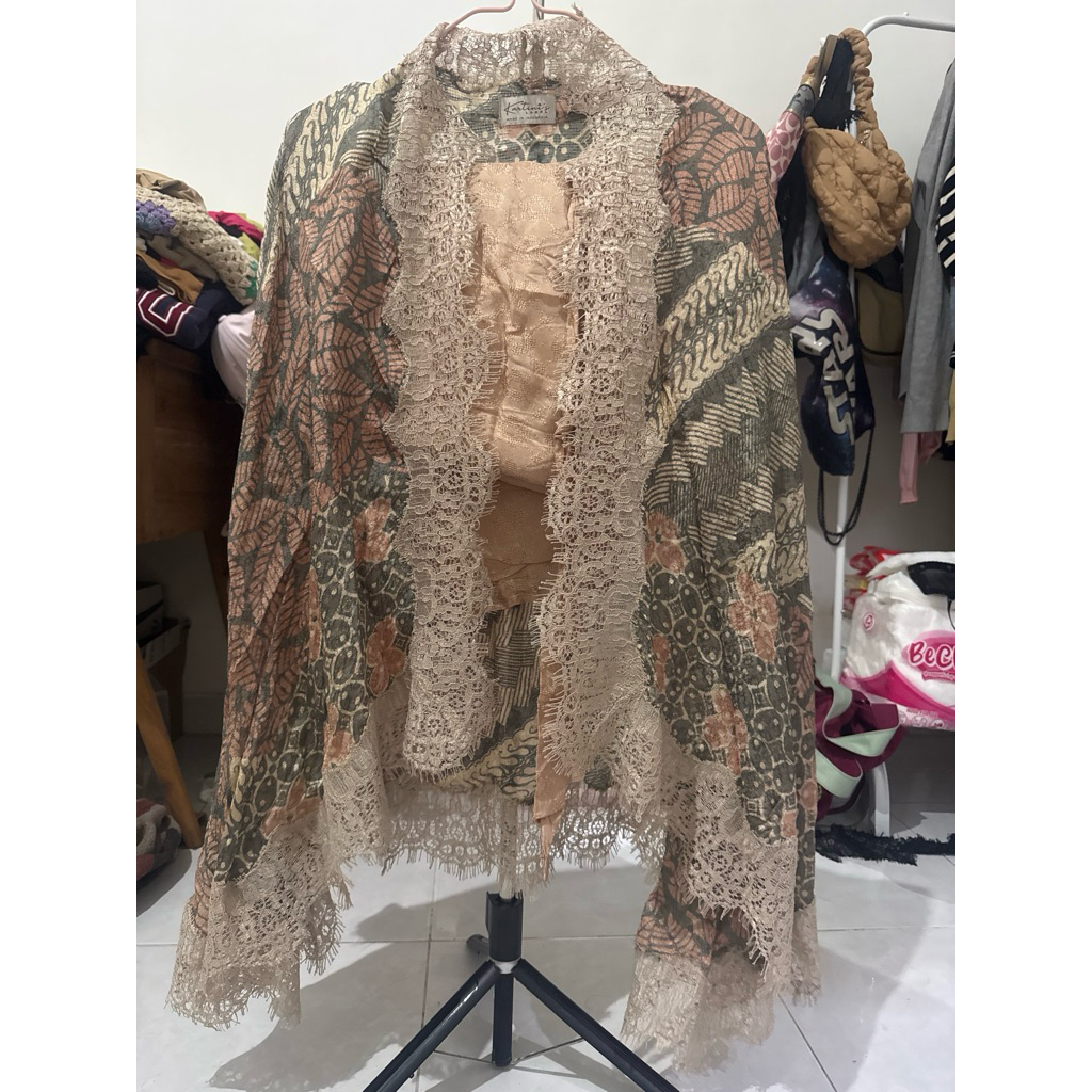 preloved kartinis label kebaya set rok lilit