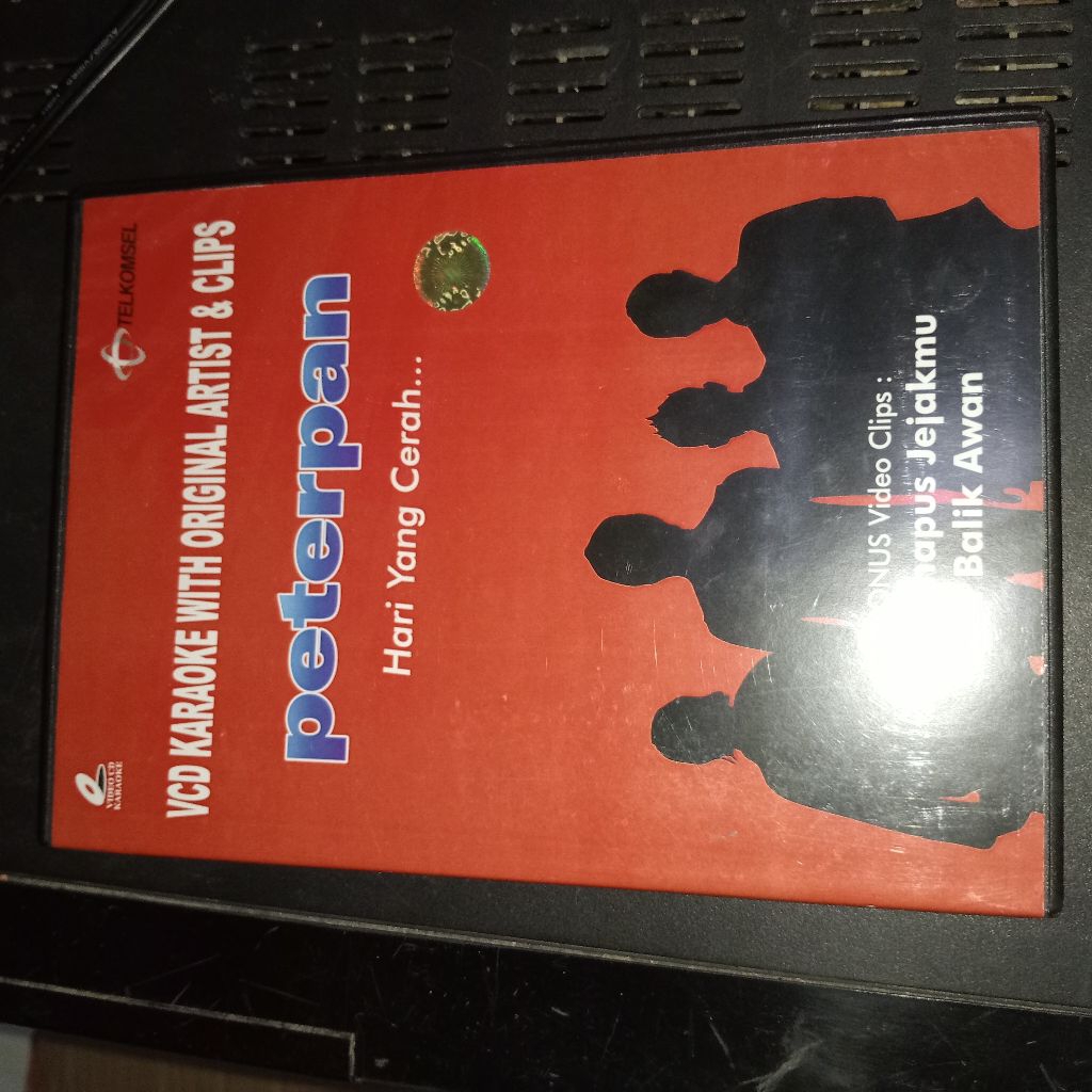 Kaset VCD lagu peterpan hari yang cerah (ada gambar dan bisa karaoke)