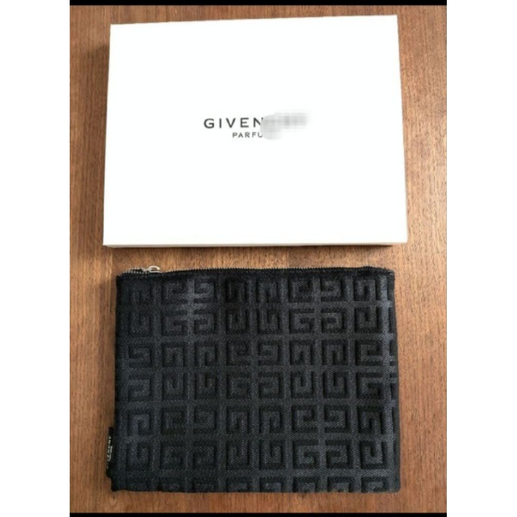 VIP Gift Pouch Black Ori