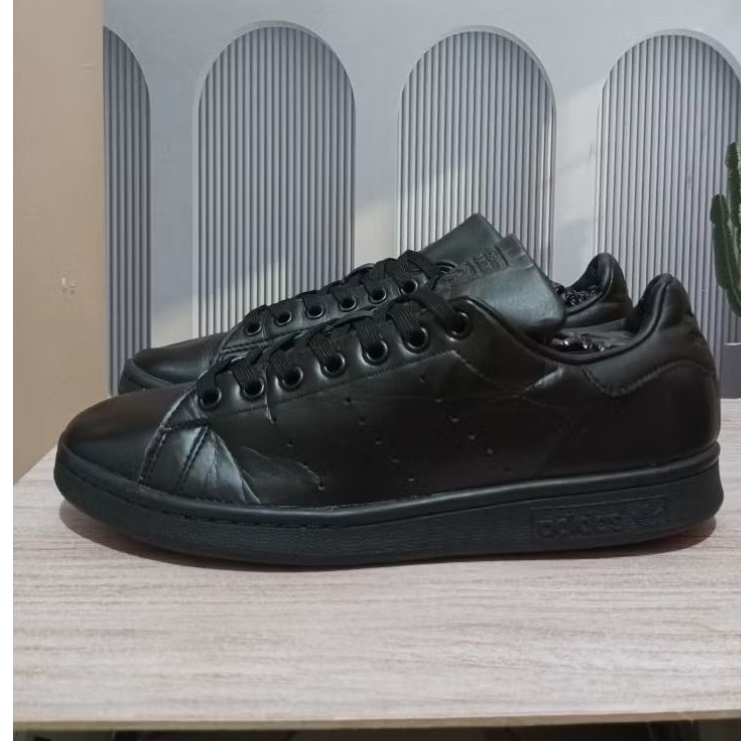 Adidas Stan Smith Black Size 40 Second Condition