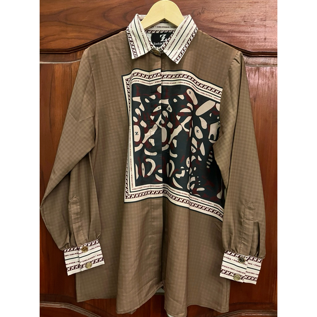 PRELOV ZASKIA SUNGKAR BRIA BLOUSE XL