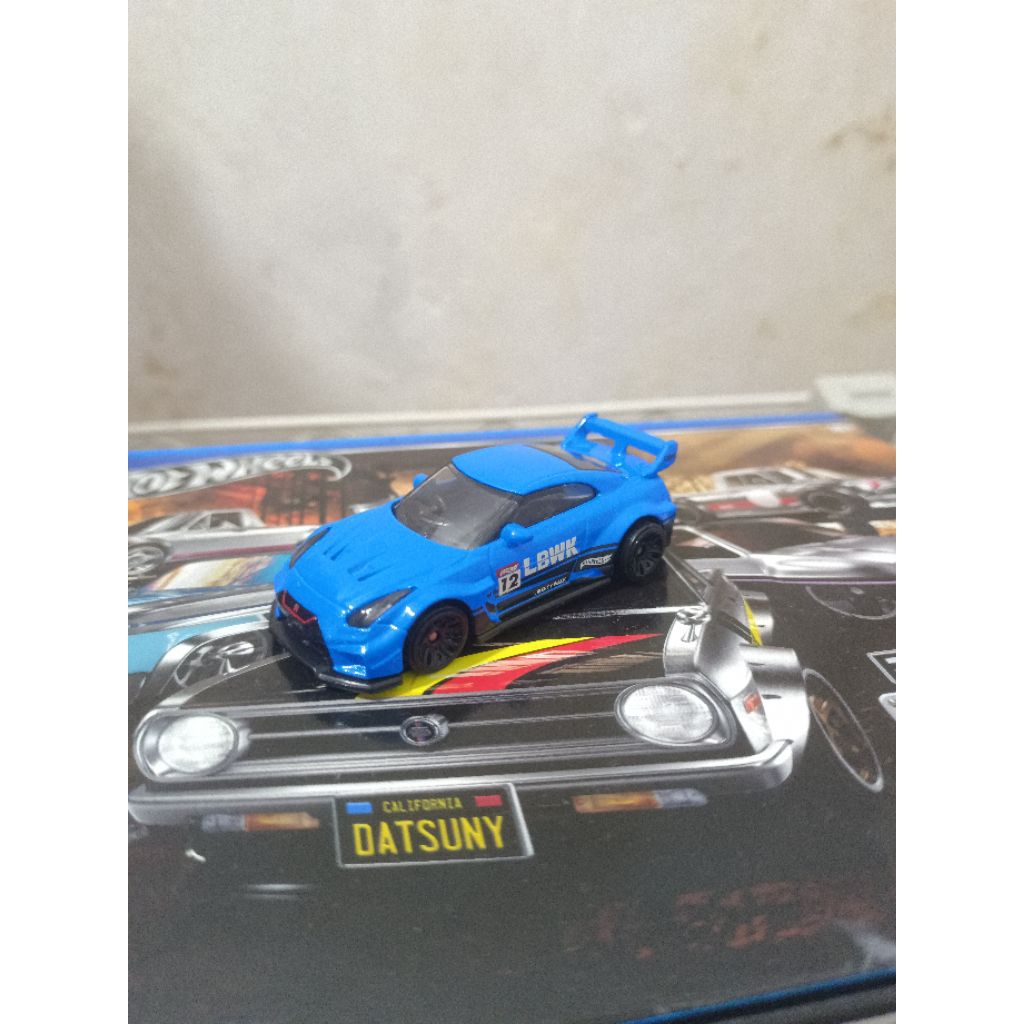 hotwheels LB-SILHOUETTE WORKS GT NISSAN 35GT-RR VER.2 BIRU LOSEE