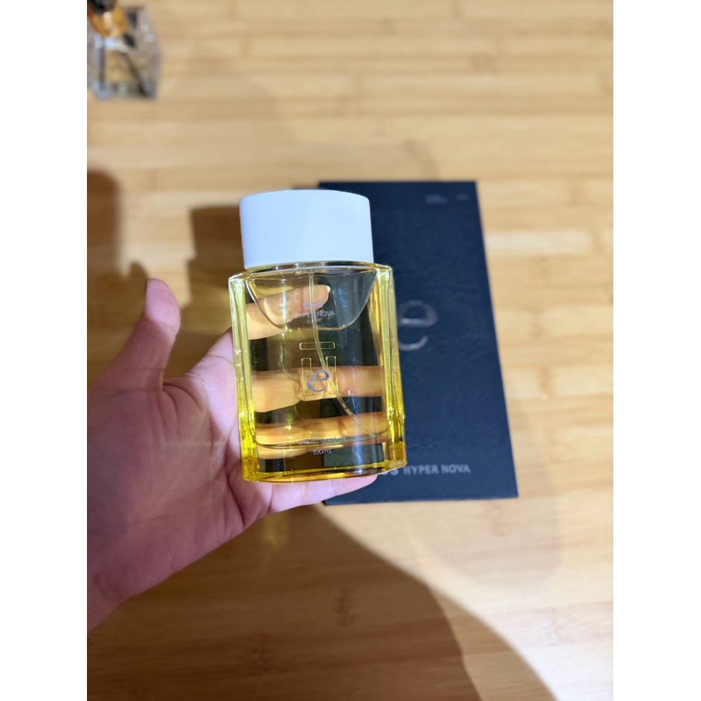 HMNS EOS Hyper Nova Extrait
