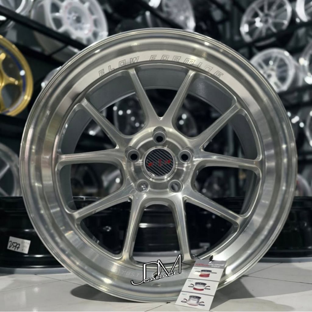 velg venom 6 YUSTA r18 lebar 9,5 pcd 5x114,3 et 22 velg mobil ring 18 pnp mobil Innova reborn ventur