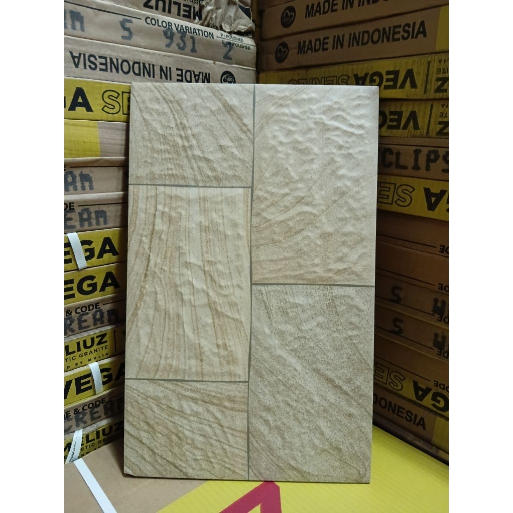Keramik Dinding Kasar Emboss 25x40 LAGUNA Nigel Beige