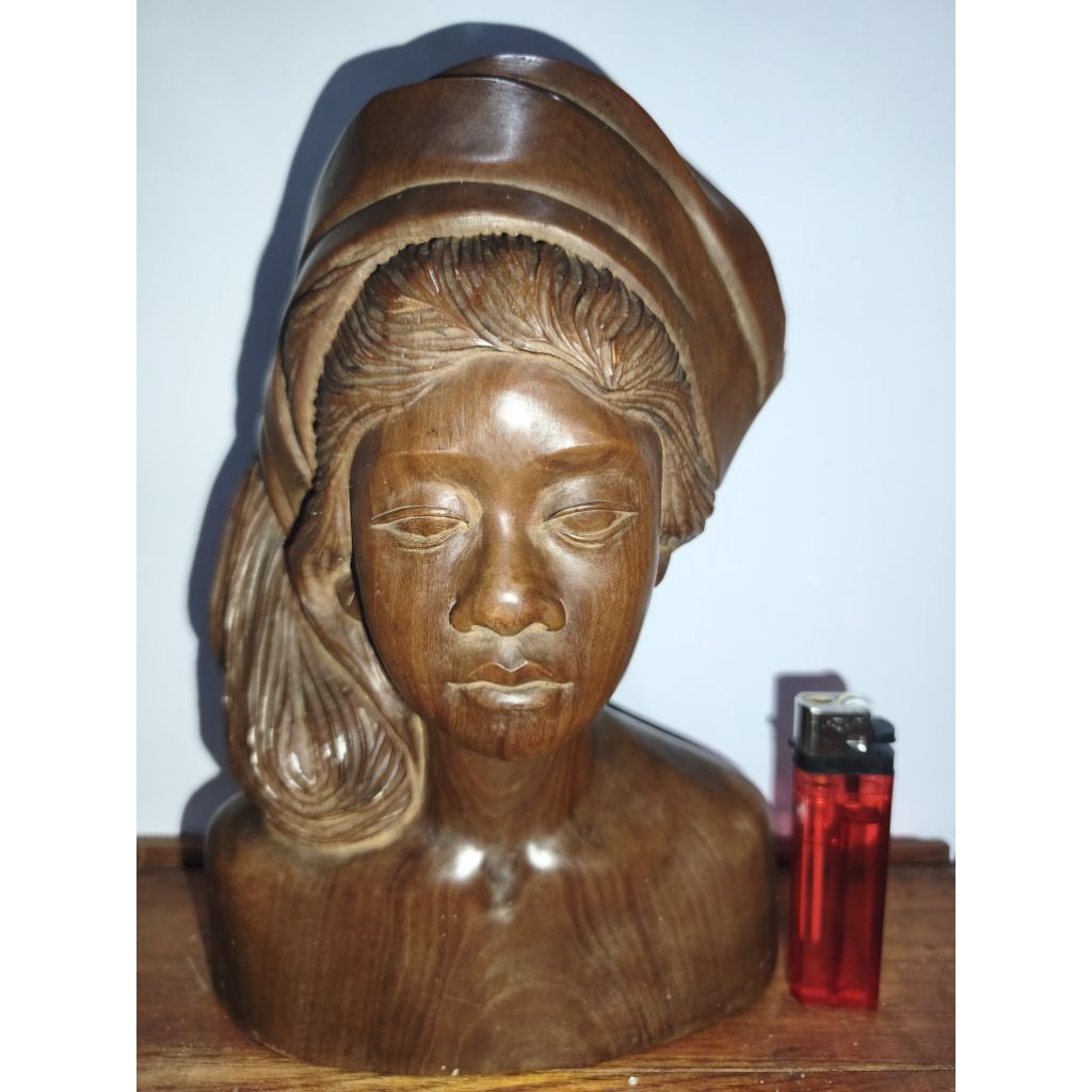 Patung Kayu Jati Antik