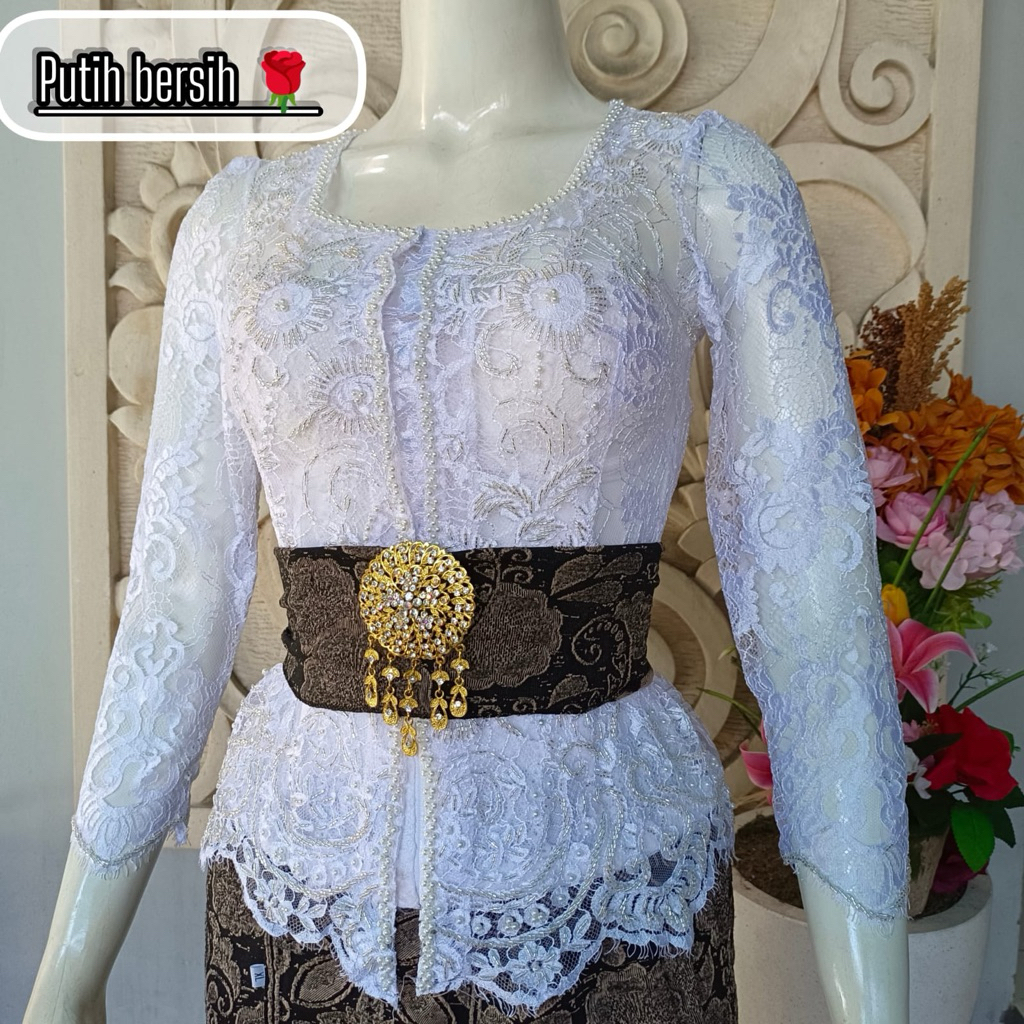 KEBAYA BALI PAYET
