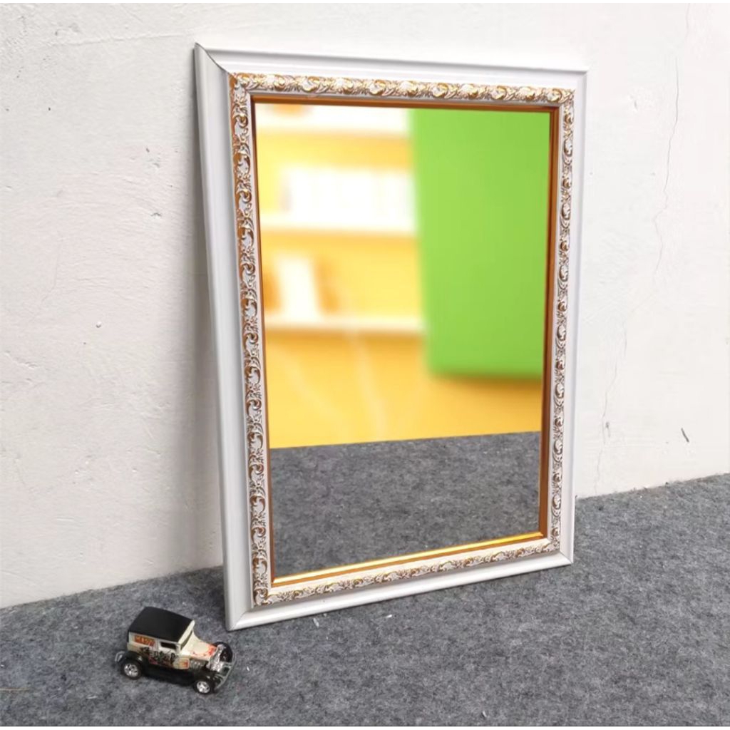Kaca Cermin Kotak Dinding Gantung Minimalis Putih