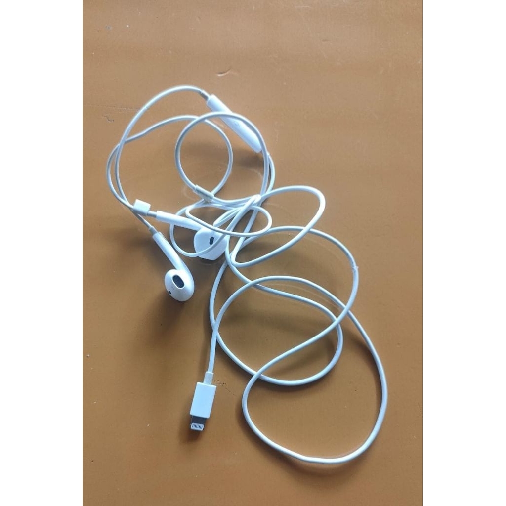 Headset Earphone iPhone 13, 13 pro , 13 promax Lightning Original