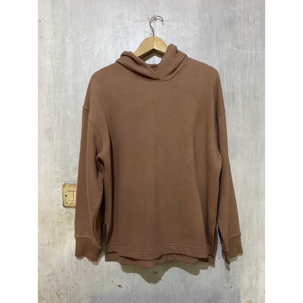 Uniqlo Pullover Hoodie Brown
