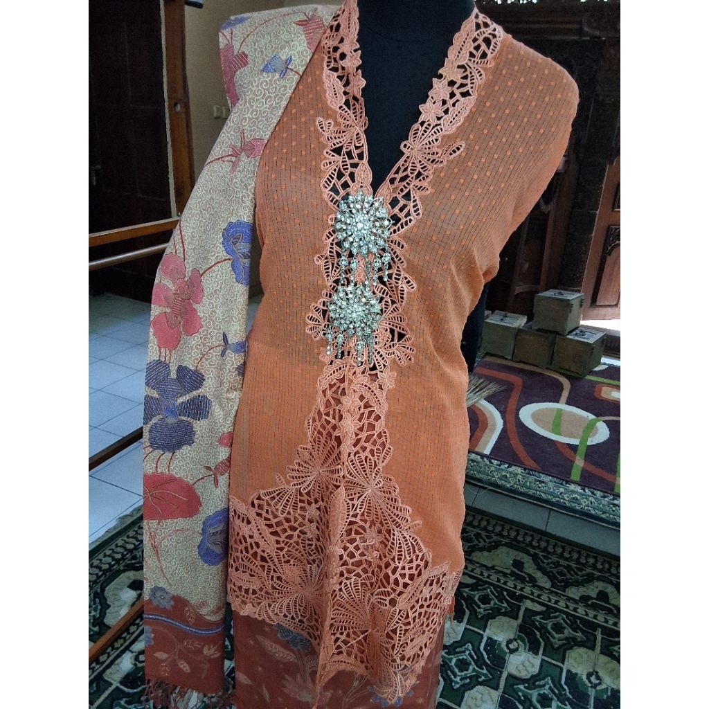 Bahan Kebaya Encim Betawi Bunga/Bahan Bordir Kebaya/Bahan Kebaya Encim/Bahan Kebaya Krancang/Kebaya 