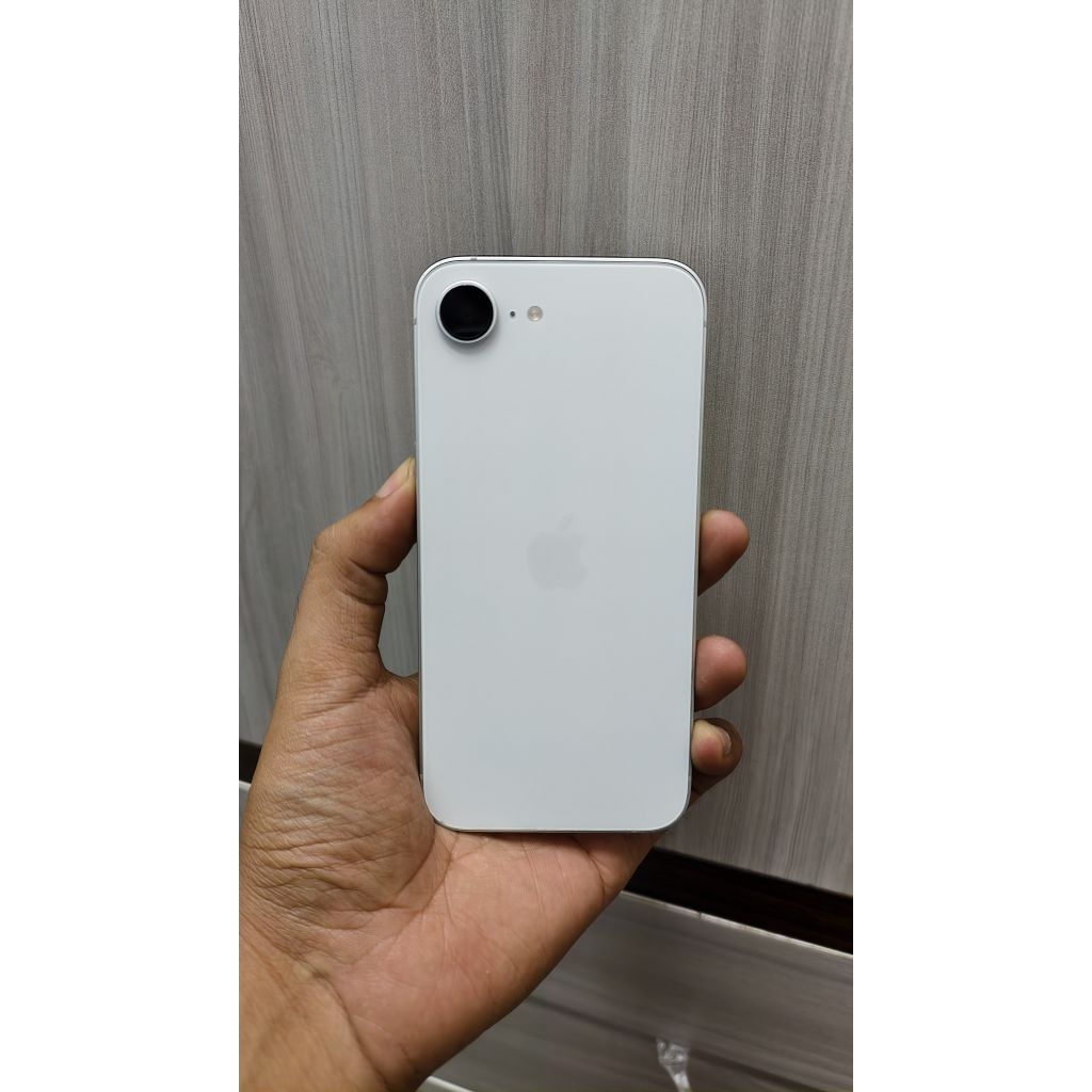 Iphone 16e 128GB ibox 2nd