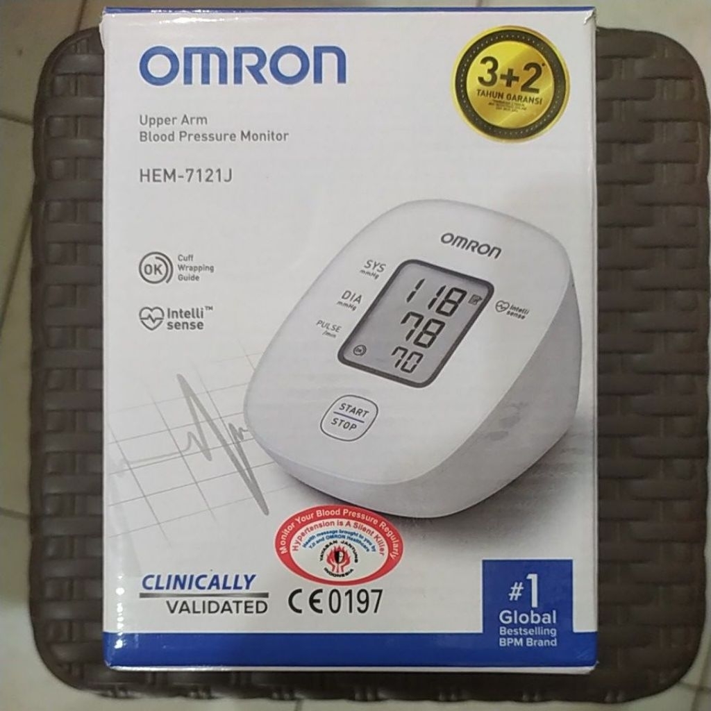Tensimeter Omron HEM 7121J