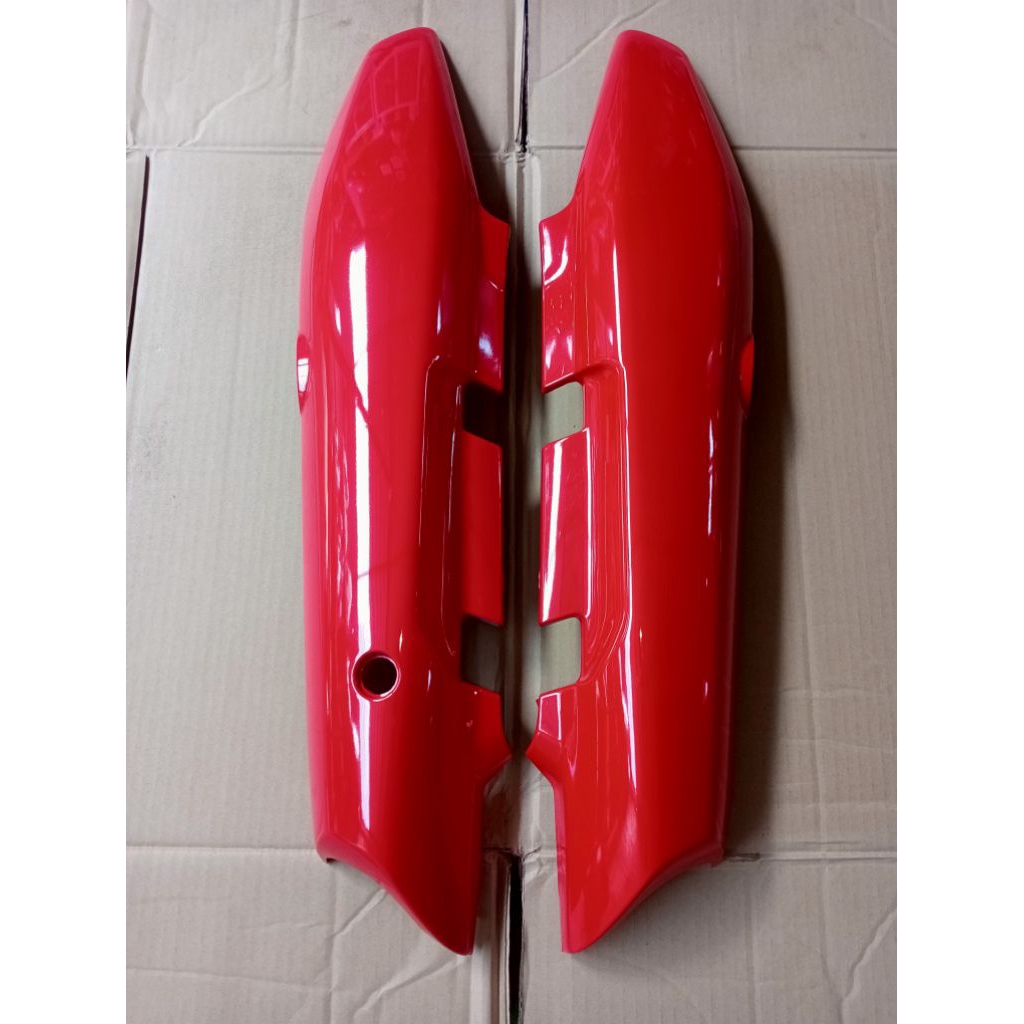Cover Body Suzuki Tornado Shogun Kebo Warna Merah Ferari