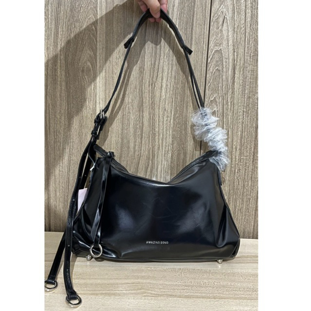 AMAZING SONG - DONUT HOBO BAG