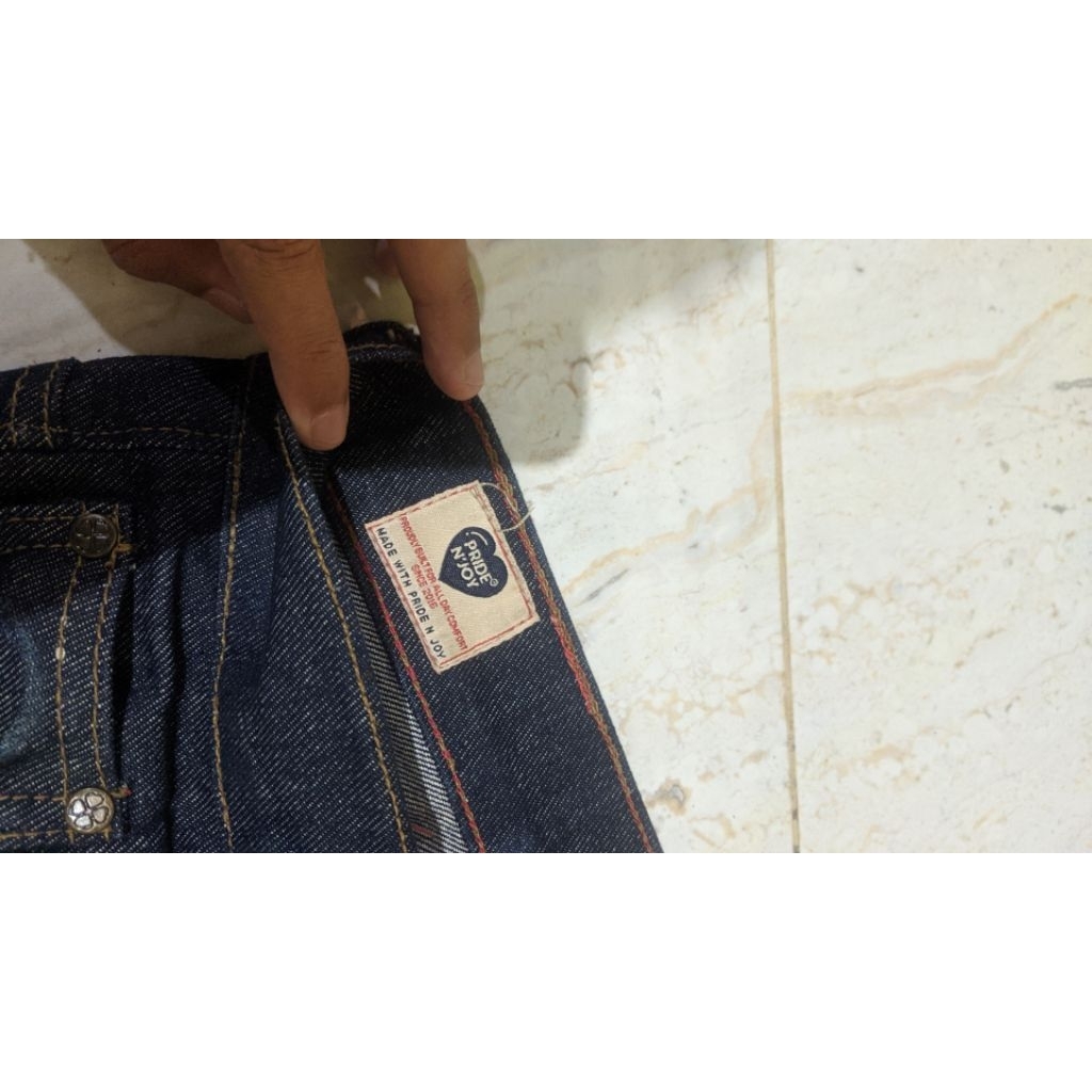 denim pride n Joy Art crow 13,5 oz