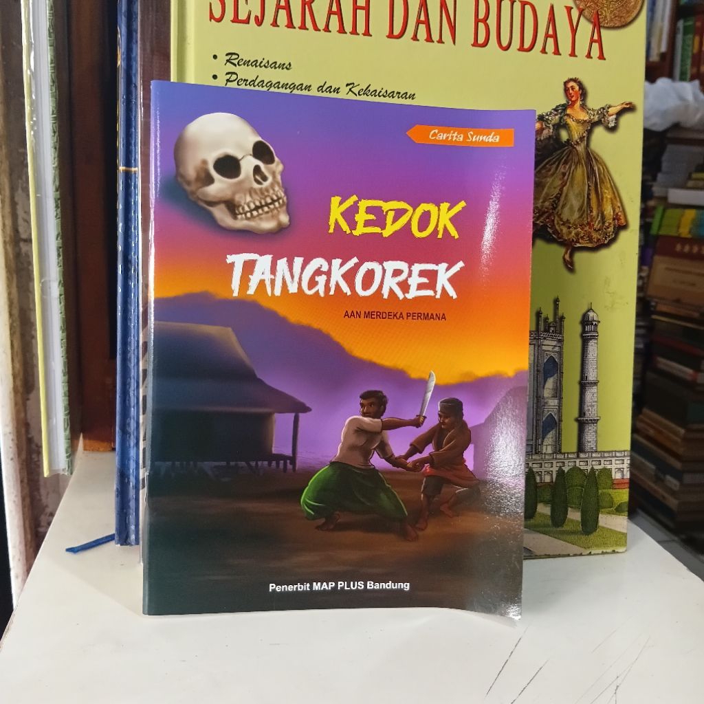 NOVEL SUNDA BEST SELLER NOVEL INI BERISI BAHASA SUNDA