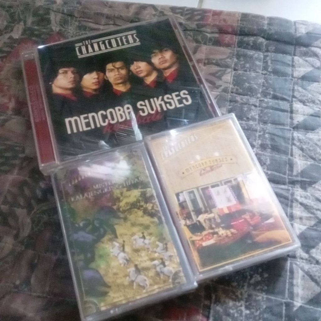 CD THE CHANGCUTERS  DAN KASET  2  KASET 1 CD