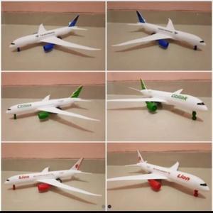 mainan pesawat terbang bandara indonesia aeroplane plane RKC kaguyaplas pesawat terbang jumbo 55cm m