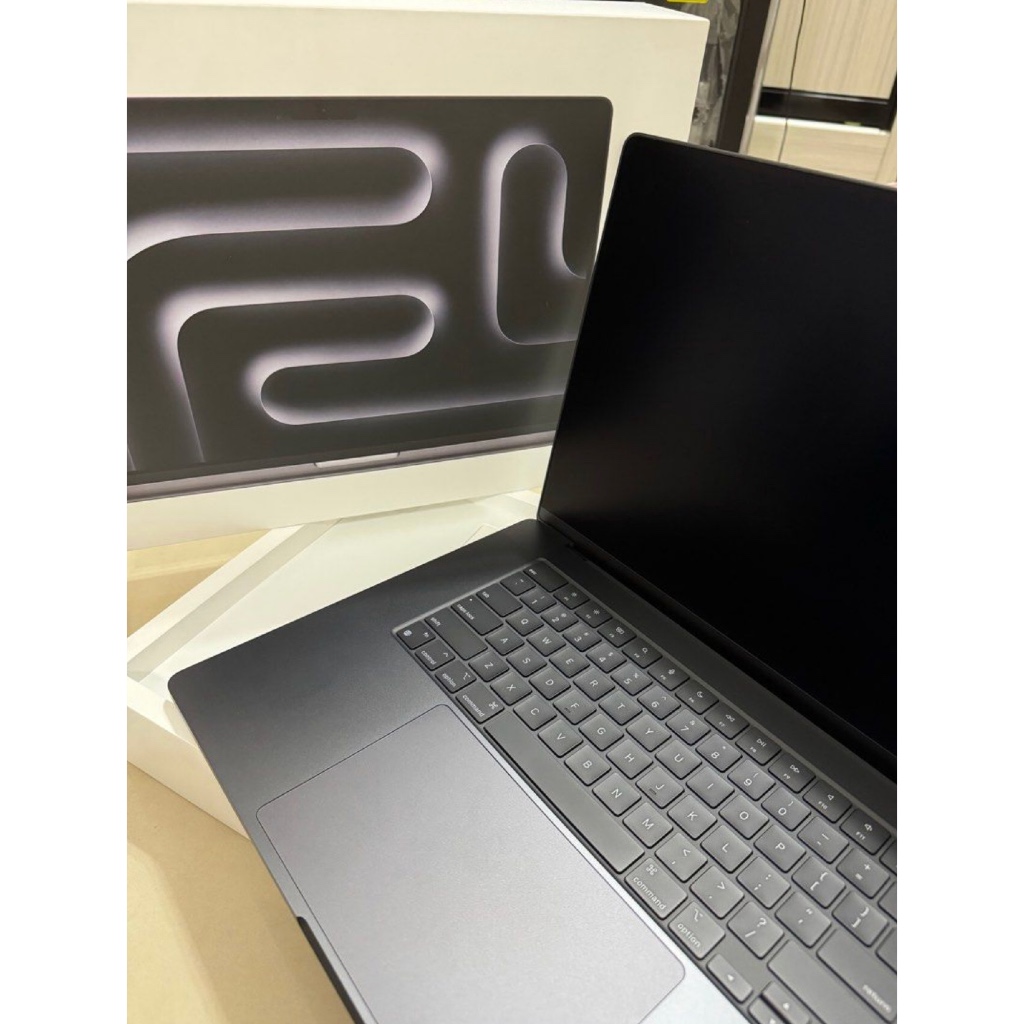MacBook Pro (16 inch, M3 Max) 1TB SSD