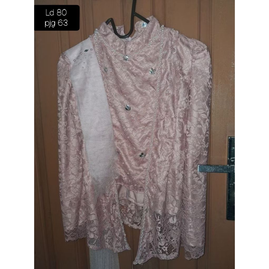 1 set kebaya rosegold