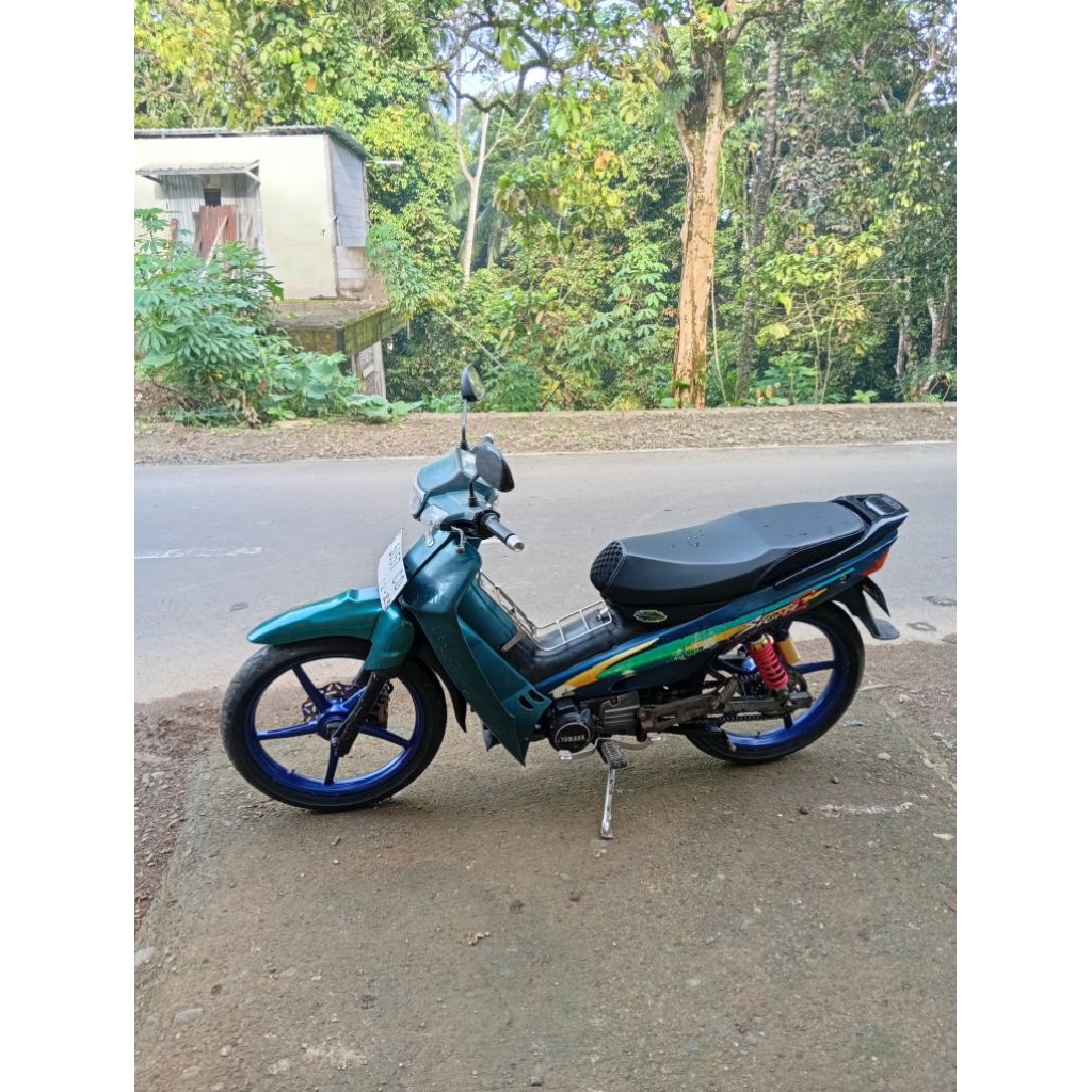 sayap Yamaha sigma hijau