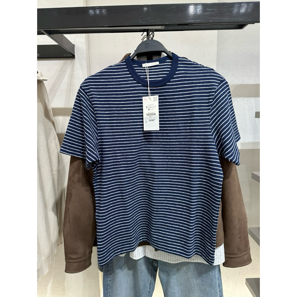 Kaos Garis Pria Zara