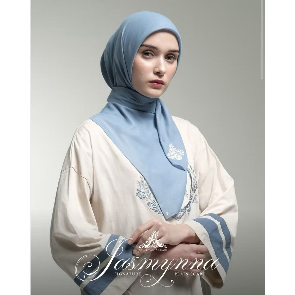 [READY STOCK] Ayu Dyah Andari Jasmynna Signature Plain Scarf