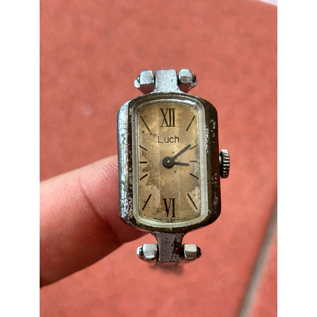 JAM TANGAN LUCH TANK
