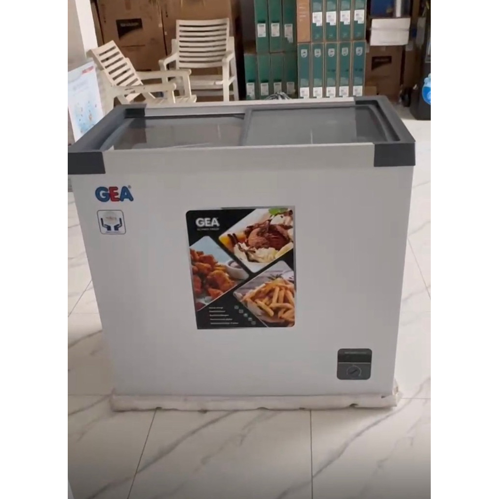 Freezer Box GEA SD-86 Baru Bergaransi