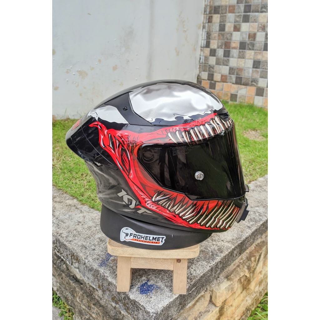 KYT TTC MARVEL VENOM ORIGINAL SECOND