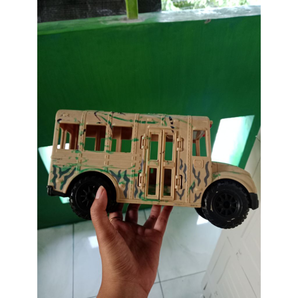 mobil tentara army chap mei. kendaraan mainan