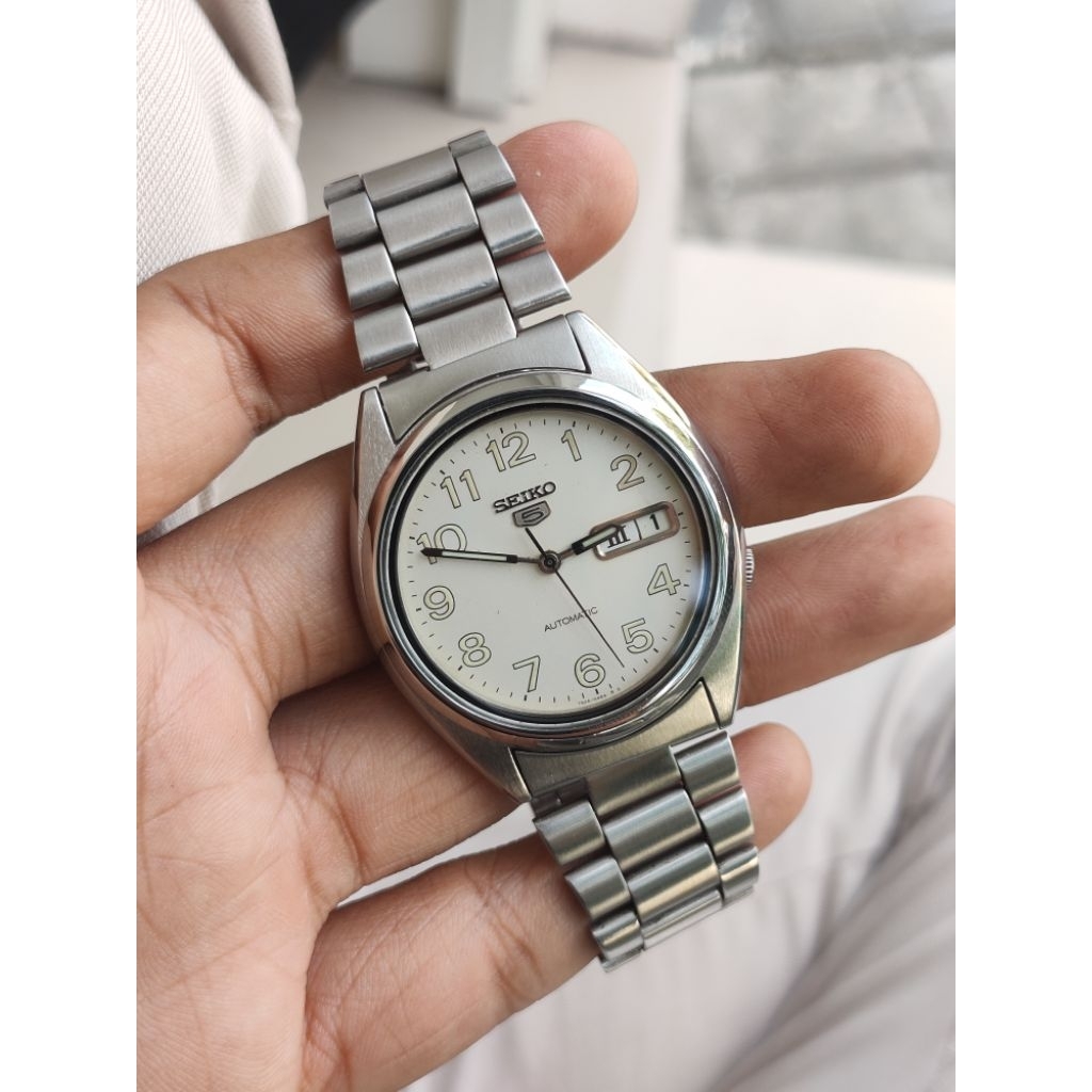 Seiko 5 automatic second military dial