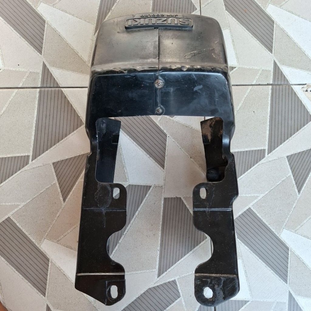 Bodi Belakang Kempol Cover Motor Suzuki RC100 RC Bravo RC Spirit RC80 2ND