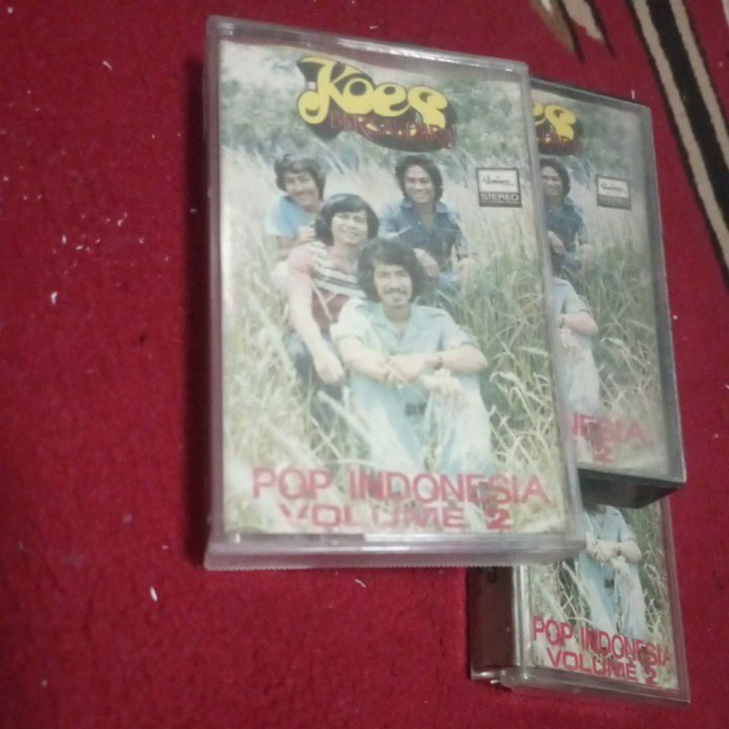 Kaset Koes Bersaudara 1977