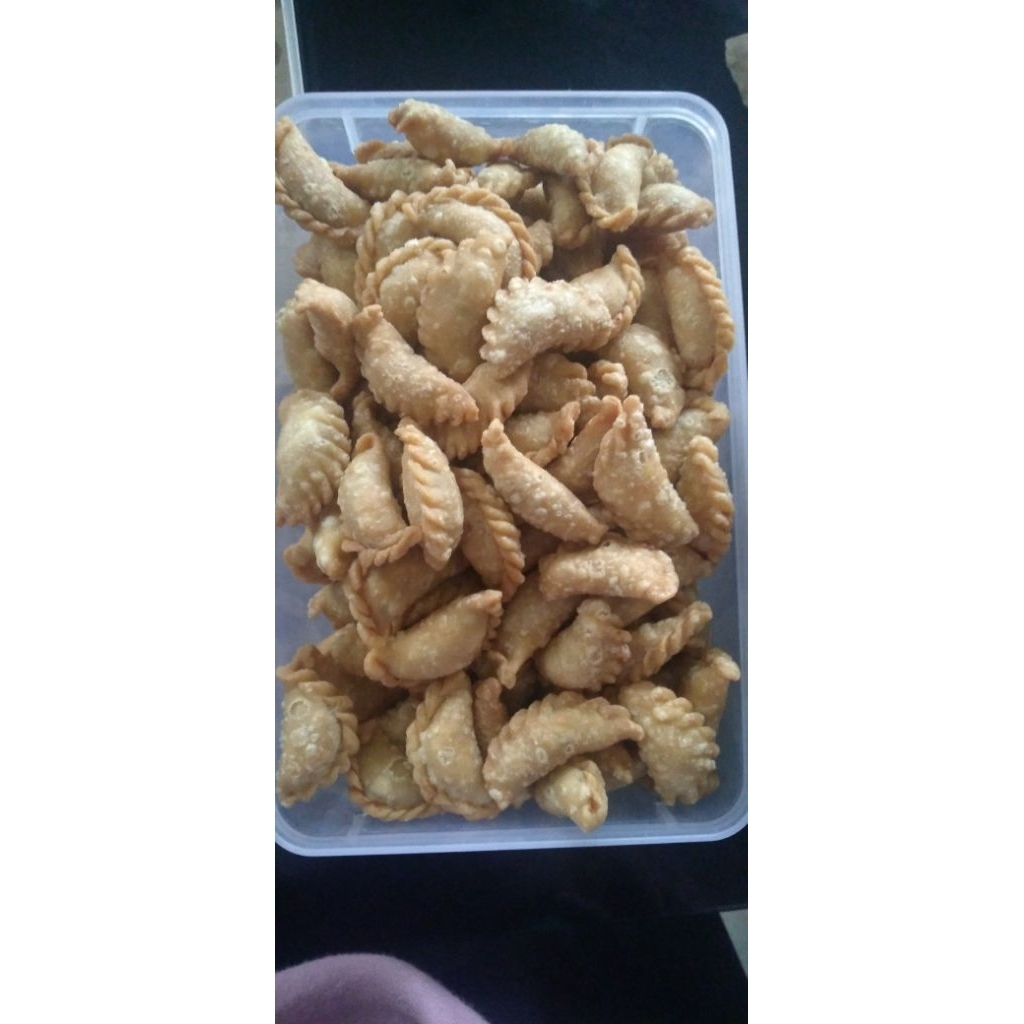 pastel abon mini homemade