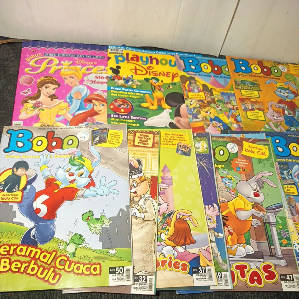 buku majalah Disney princess bobo dan lain lain