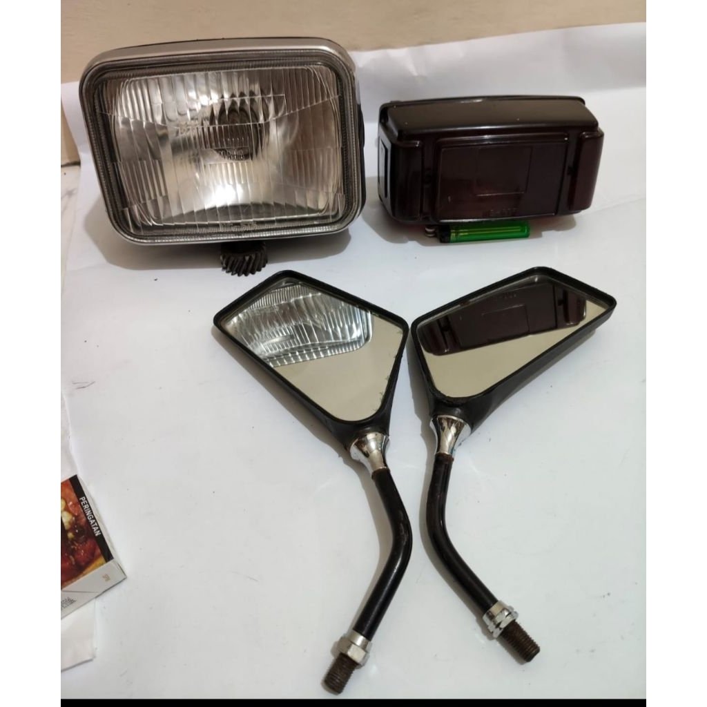 Reflektor Lampu depan Stoplamp Lampu belakang dan spion kotak RX king master RX king OLd Original se