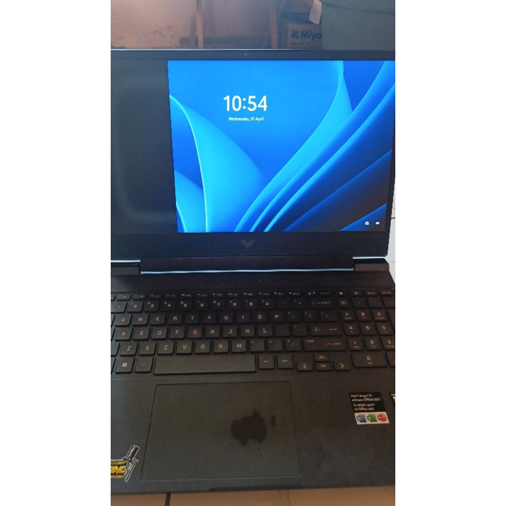 Laptop hp victus 15 ryzen 5 5600H Rtx 3050