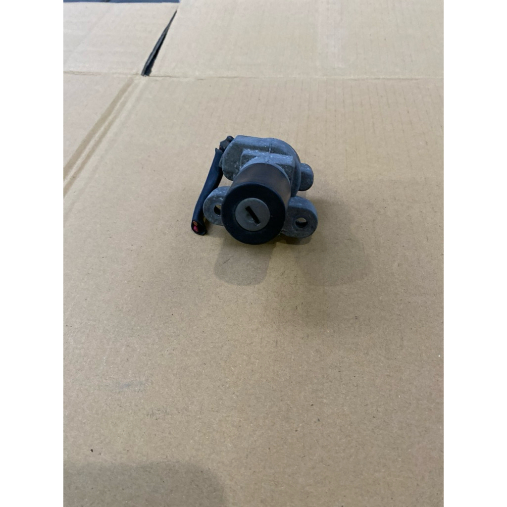 kunci kontak Thunder 125 Asli Original copotan