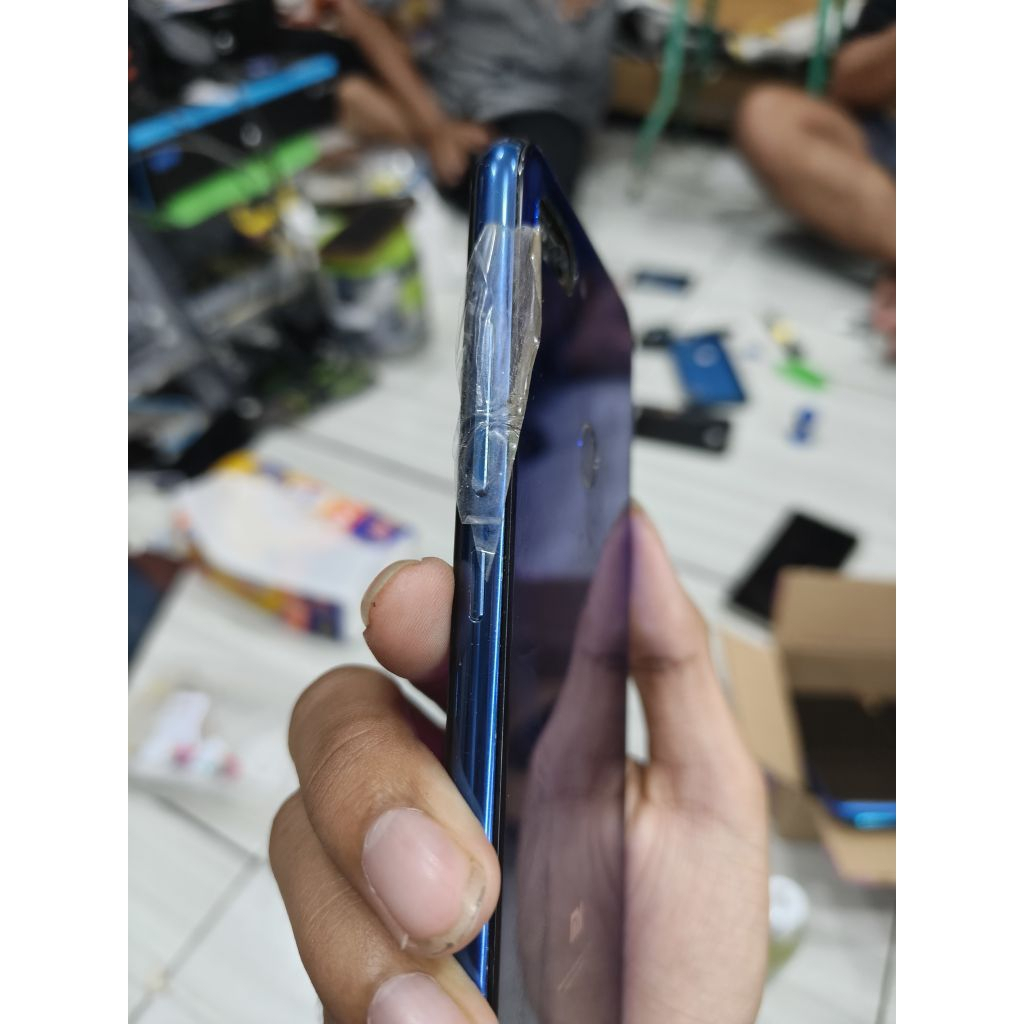 XIAOMI MI 8 LITE 4/64 MINUS CEK DESKRIPSI