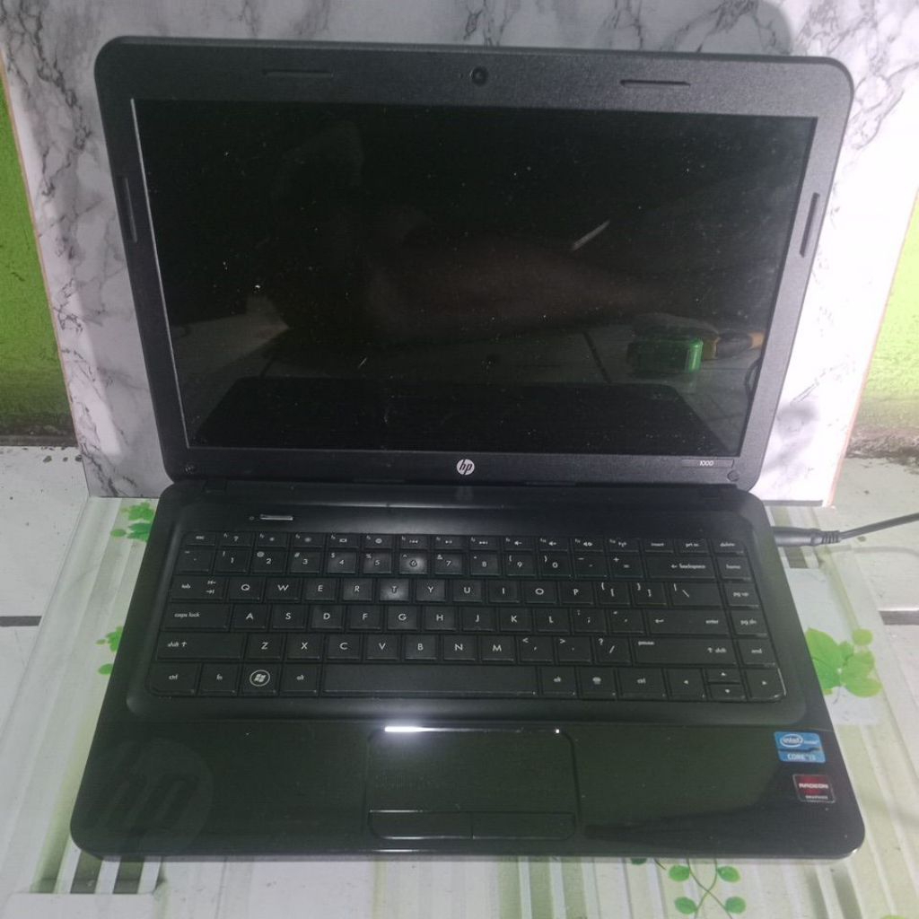 LAPTOP HP 1000 CORE I3 KETERANGAN DI DESKRIPSI