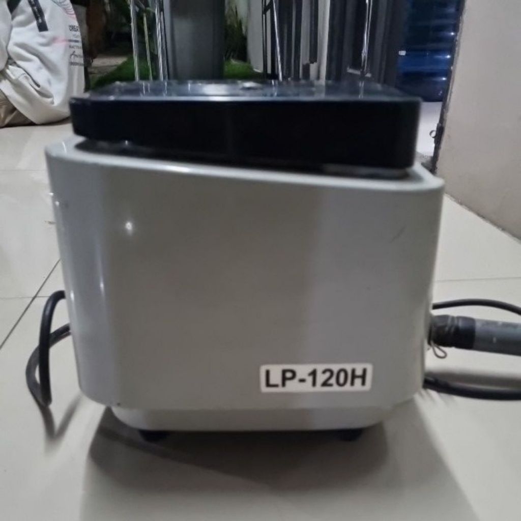 YASUNAGA AIR PUMP (airator) LP-120H