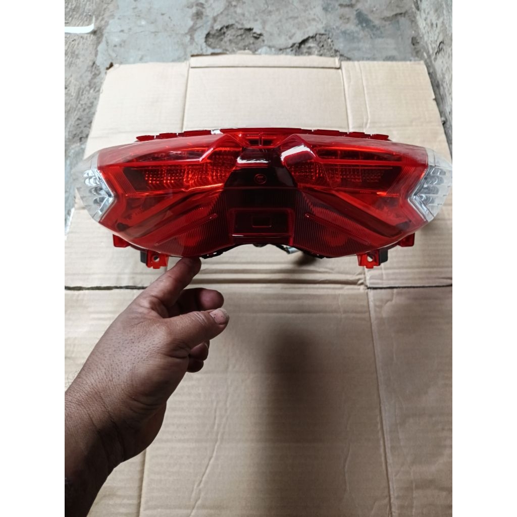 stoplamep lampu belakang yamaha nmax new 2021/2024 original
